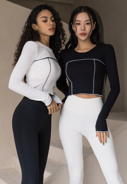 BerryLineCropTopWhiteBlack_3_g