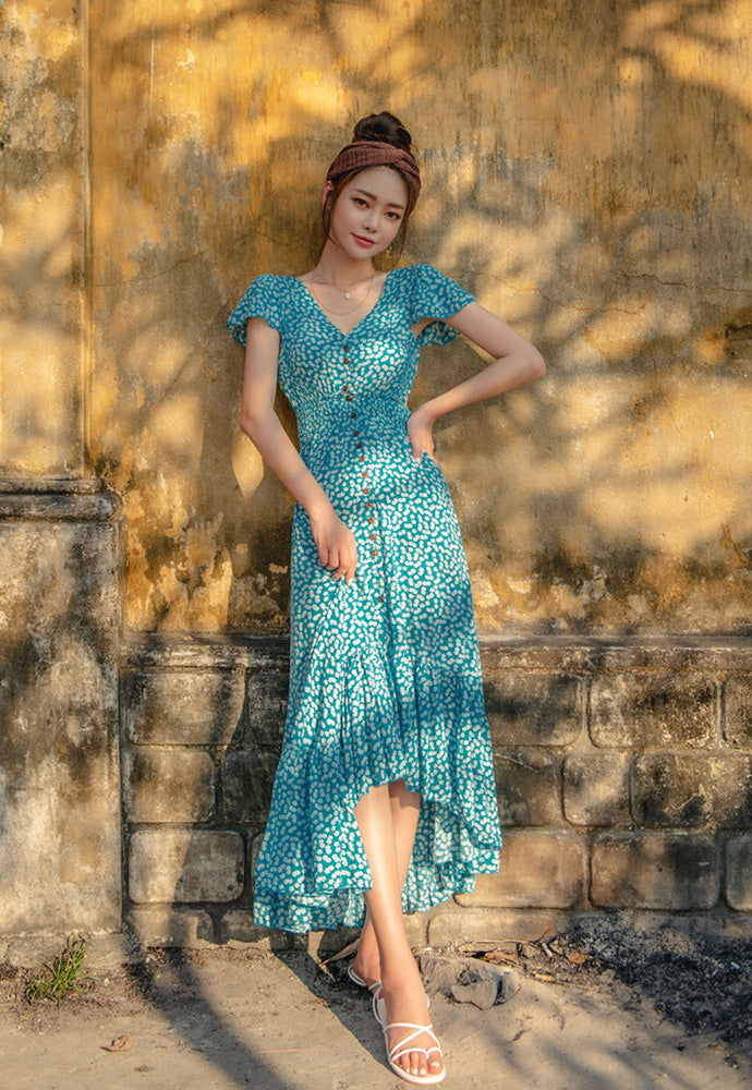 Libby Plus Size Korean Collar Floral Dress – Pluspreorder