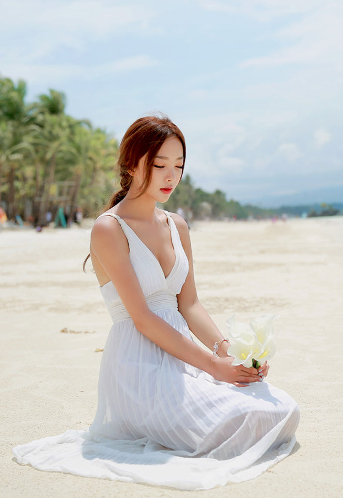 KOREA AVENUE  |  HERA CHIFFON DRESS WHITE